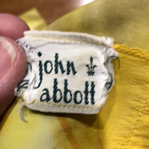 Vintage Button Back Top - Picture 2 of 8